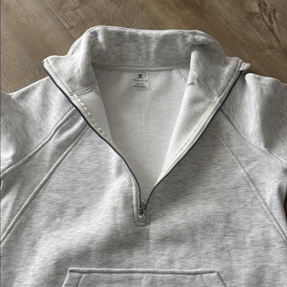 NWOT Danskin Light Heathered Grey 12 Zip Sweater Size XS 19” ptp - Picture 6 of 7